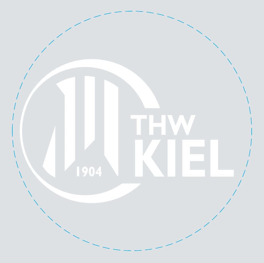 Der Aufkleber THW Kiel Logo außenklebend weiß zeigt das weiße THW Kiel Logo mit "THW KIEL 1904" innerhalb eines weißen Kreises, auf hellgrauem Hintergrund und umgeben von einem gepunkteten blauen Kreis.