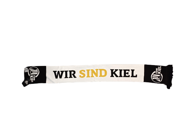 Der feingestrickt "WIR SIND KIEL"-Schal in Schwarz-Weiß-Gold zeigt "Wir sind Kiel" mit SIND in Gelb und kreisförmigen KIEL-Logos auf jeder Seite - ein perfekter Handball-Fanartikel für jeden Anhänger.