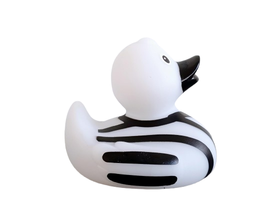 Das Badeente Trikot hat auffällige schwarze und weiße Zebrastreifen - ideal für Fans des THW Kiel oder alle, die einen klassischen Retro-Trikotstil mögen.