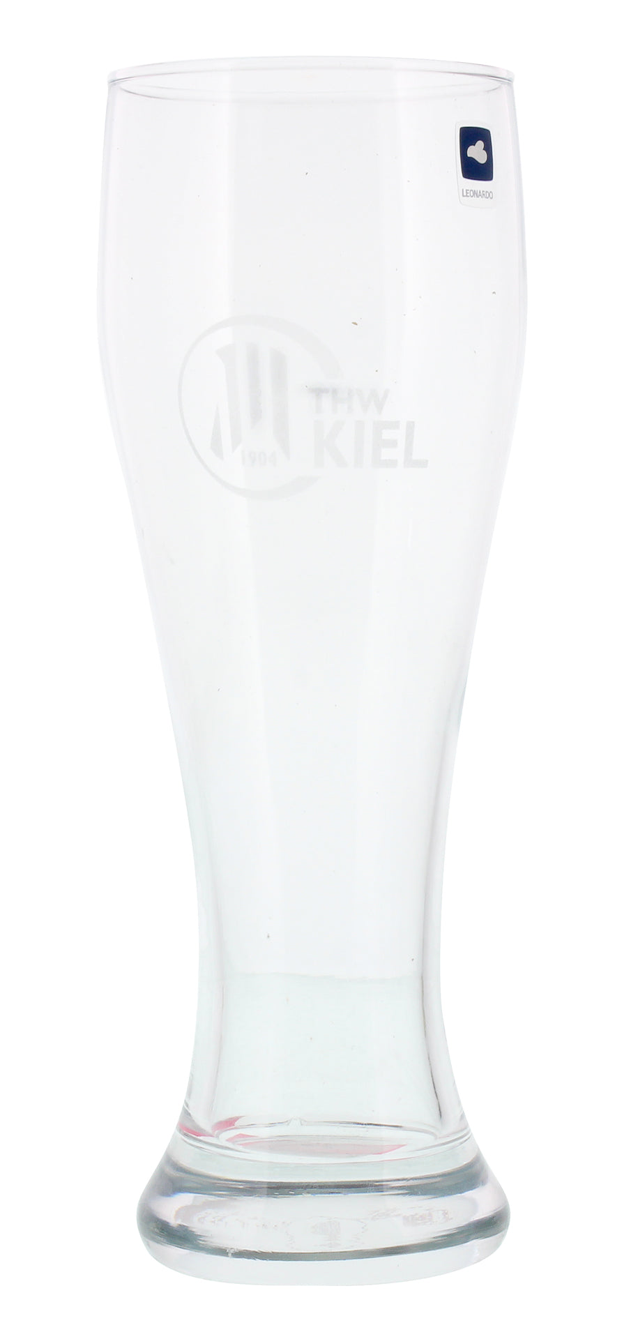 Das Bierglas 0,5l ist ein klares THW Kiel Weizenbierglas mit THW KIEL und Logogravur auf der Vorderseite. Mit einem breiten Deckel, einem schmalen Boden und einem Randaufkleber ist es ein Muss für jede Handball-Fanartikel-Sammlung.